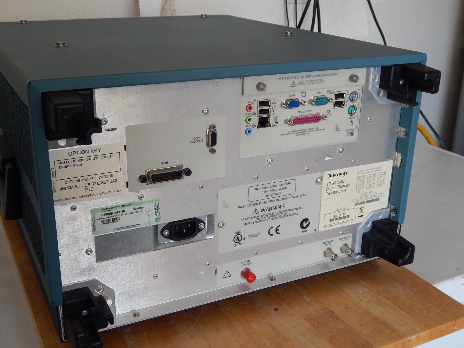 TDS6154C 15GHz 40GS/s 8 Options, NIST calibration TDS6154C 15GHz 40GS/s 8 Options, NIST calibration